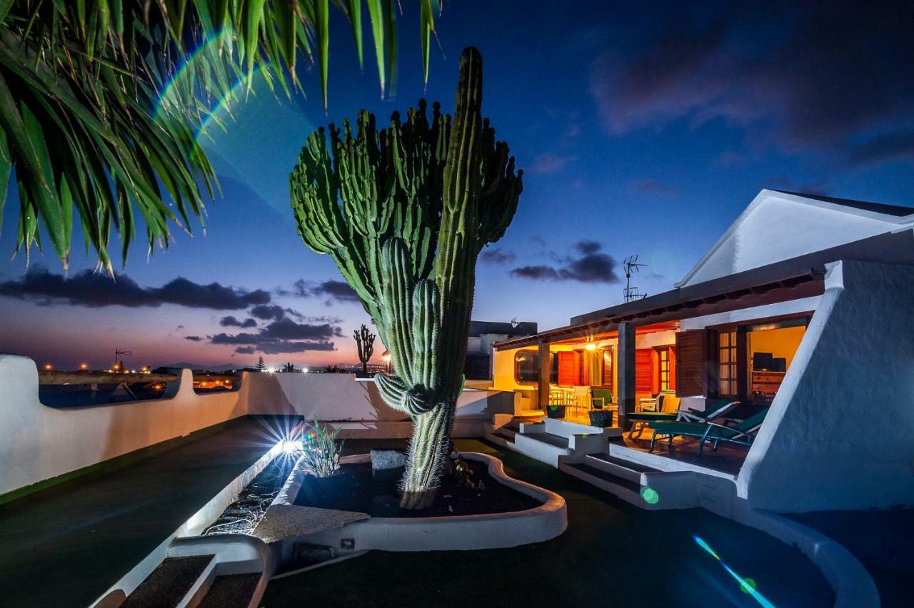 Magnifica Villa Al Lado Del Mar Arrecife  Bagian luar foto